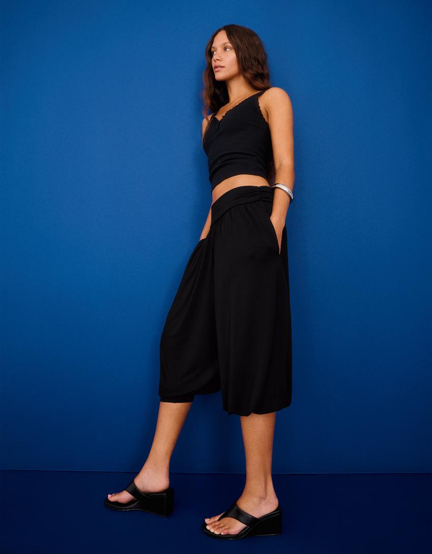 Pantalon capri bouffant-Noir