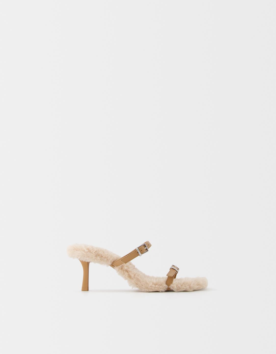 Sandales talon mules fausse fourrure