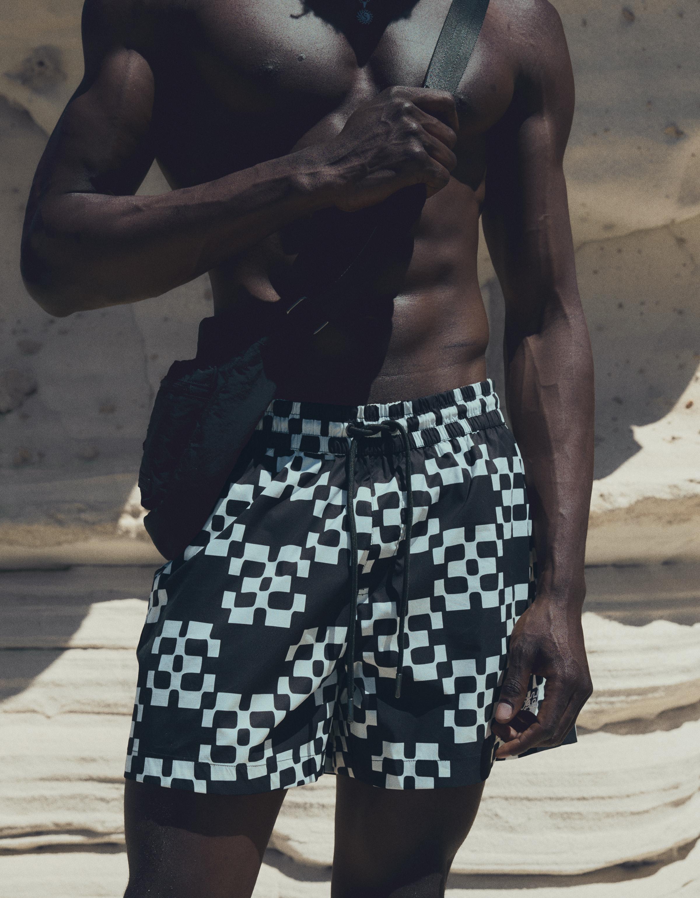 Boxy print swimsuit — White / Black