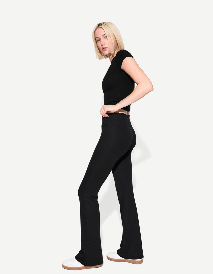 Set camiseta y pantalón flare-Set camiseta y pantalón flare-0