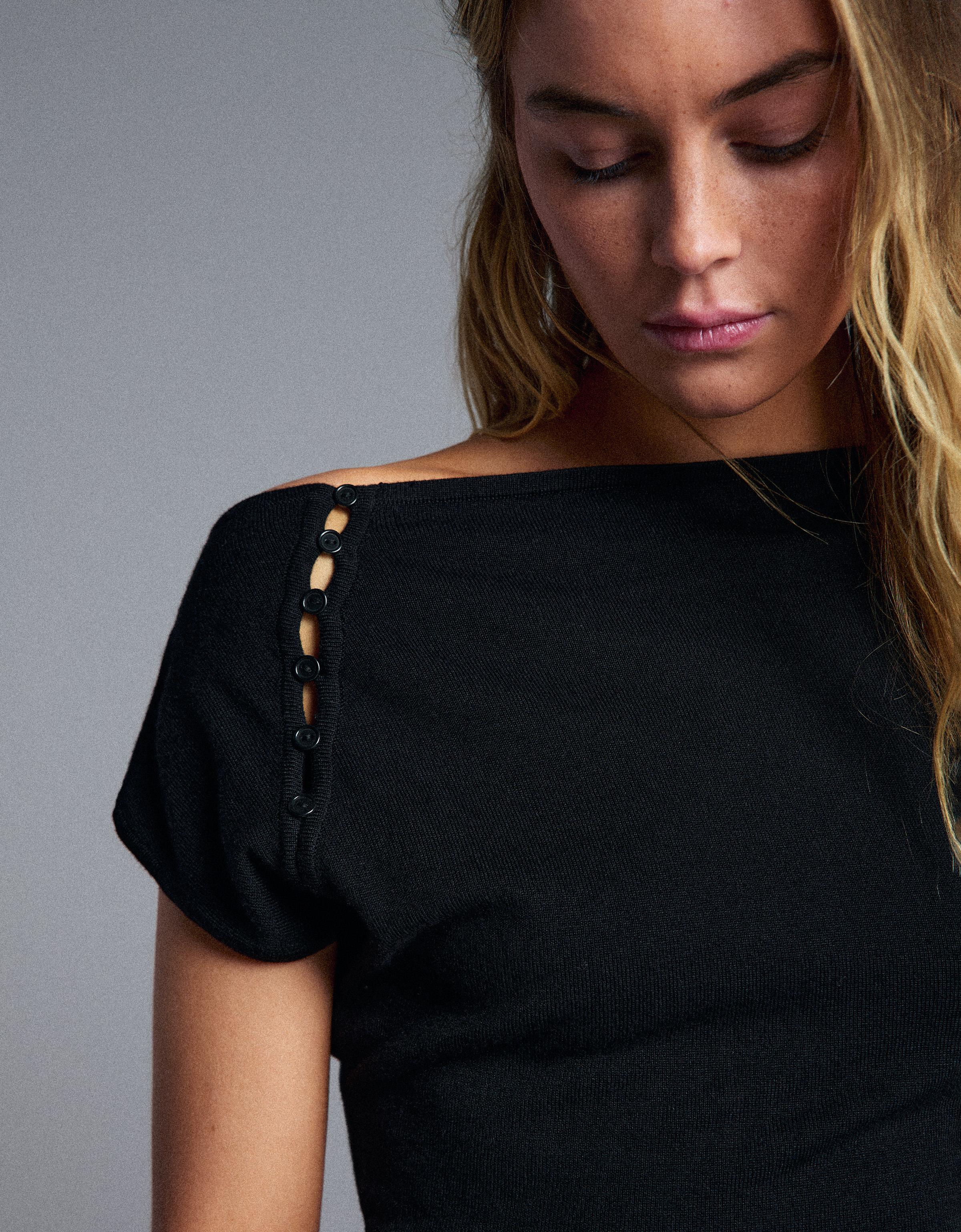 Short sleeve button-up sweater — Black