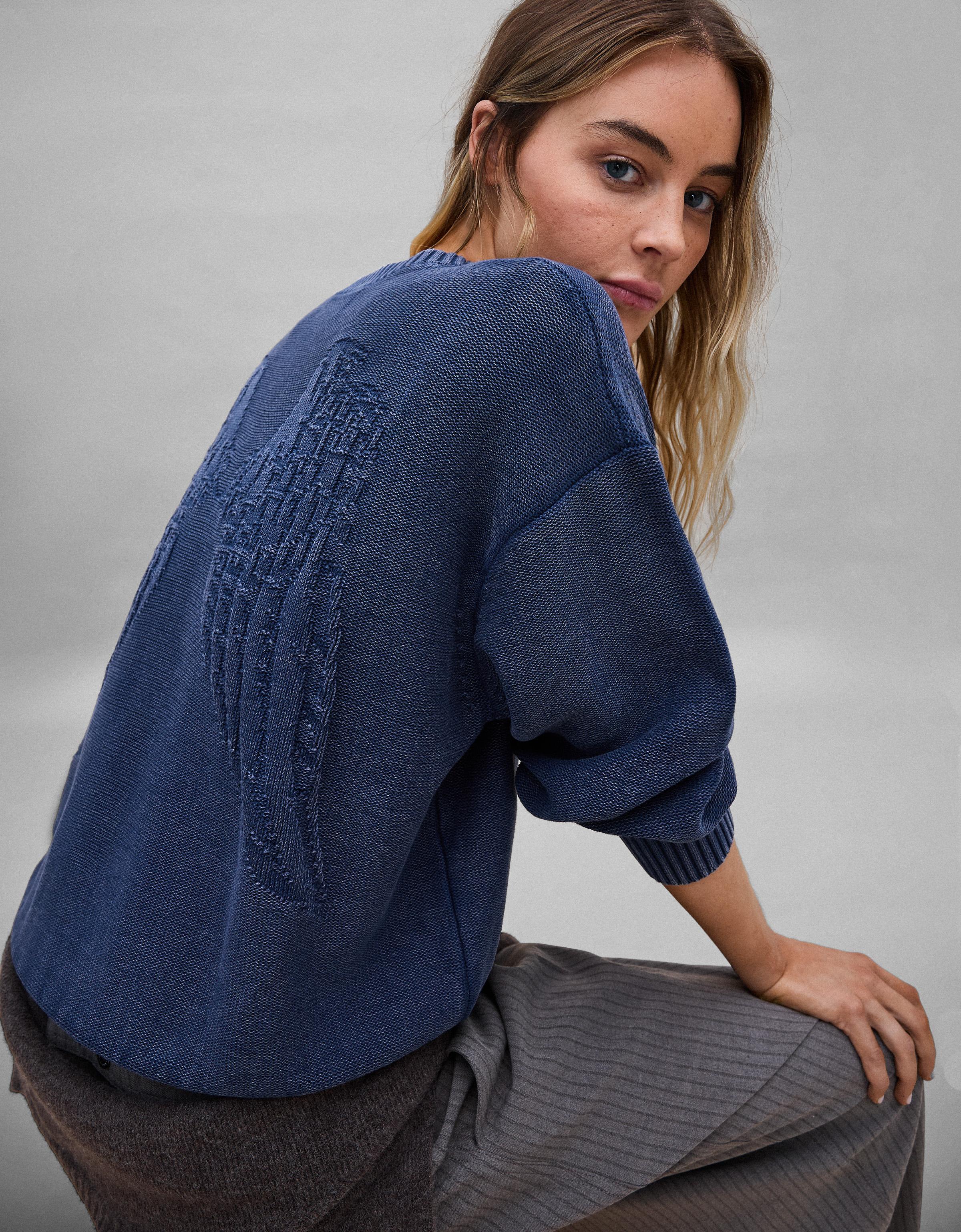 Garment-dyed round neck jumper — Blue