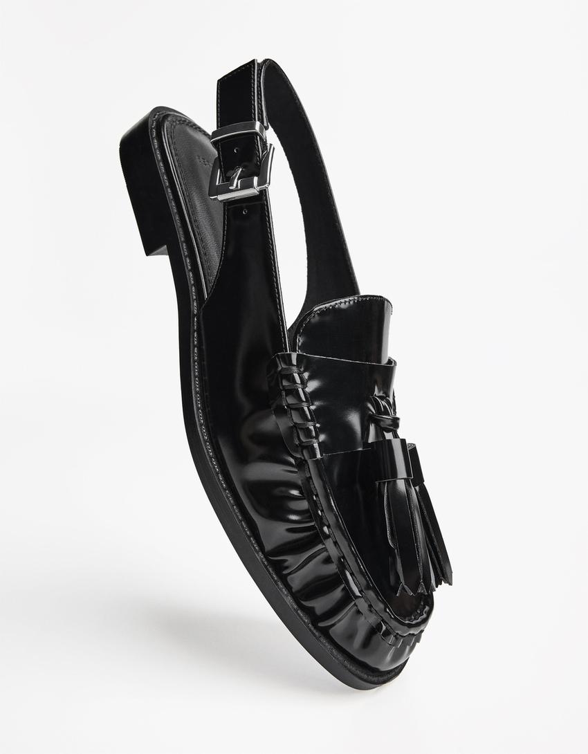 Mocasín borlas destalonado-Negro-2