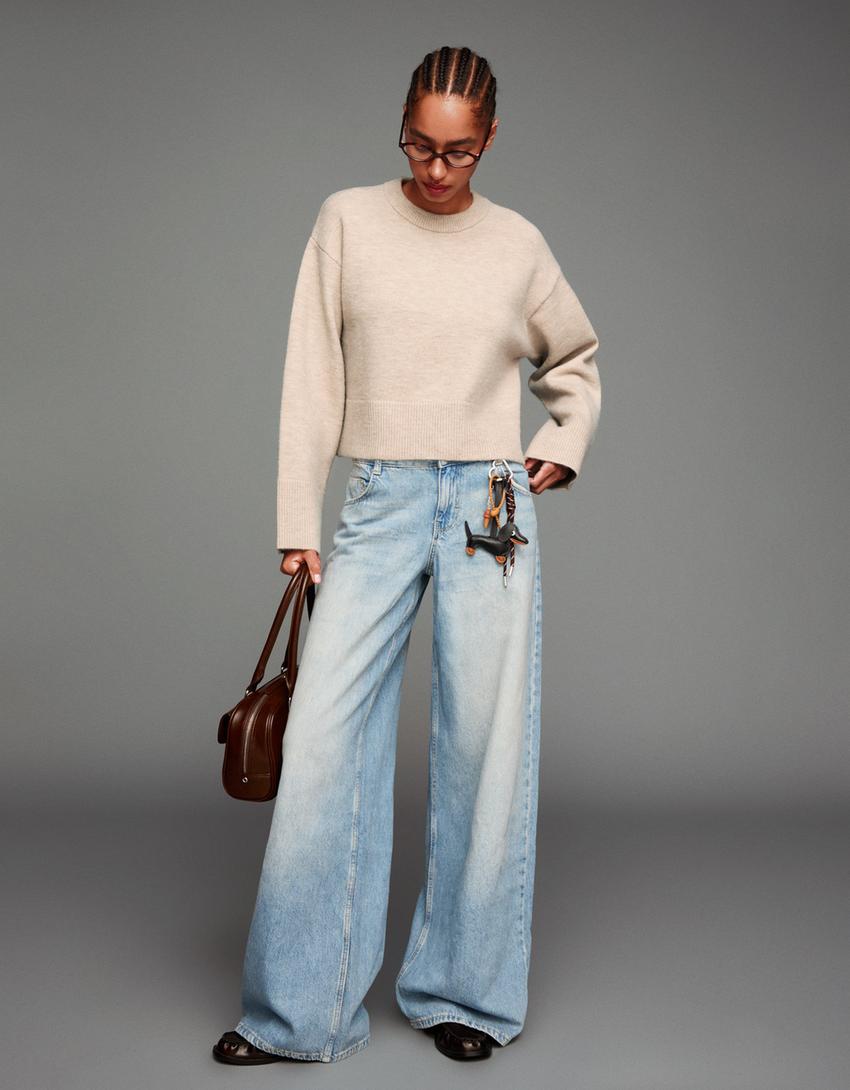 Oversize sweater with ribbed hem-Sand
