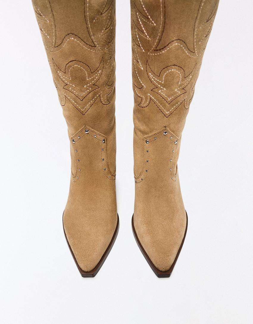 Studded cowboy heel boots-BEIGE