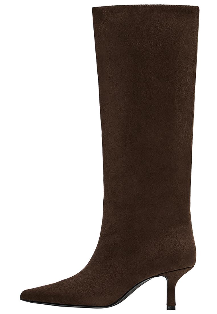 Kitten heel boots — Brown