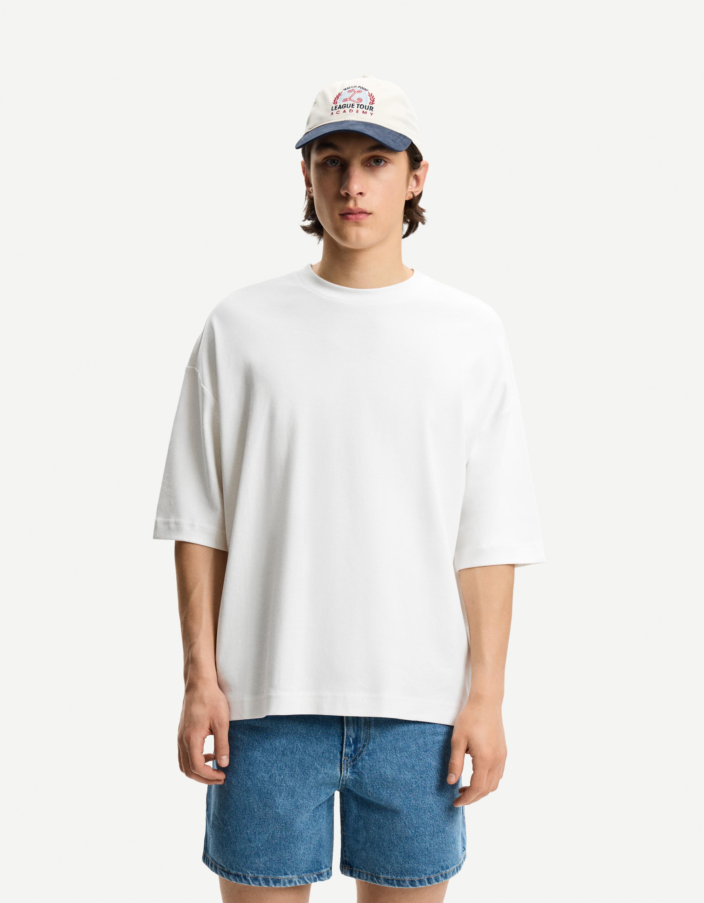 Bershka T-Shirt Im Boxy-Fit Mit Kurzen Ärmeln Herren L Weiss