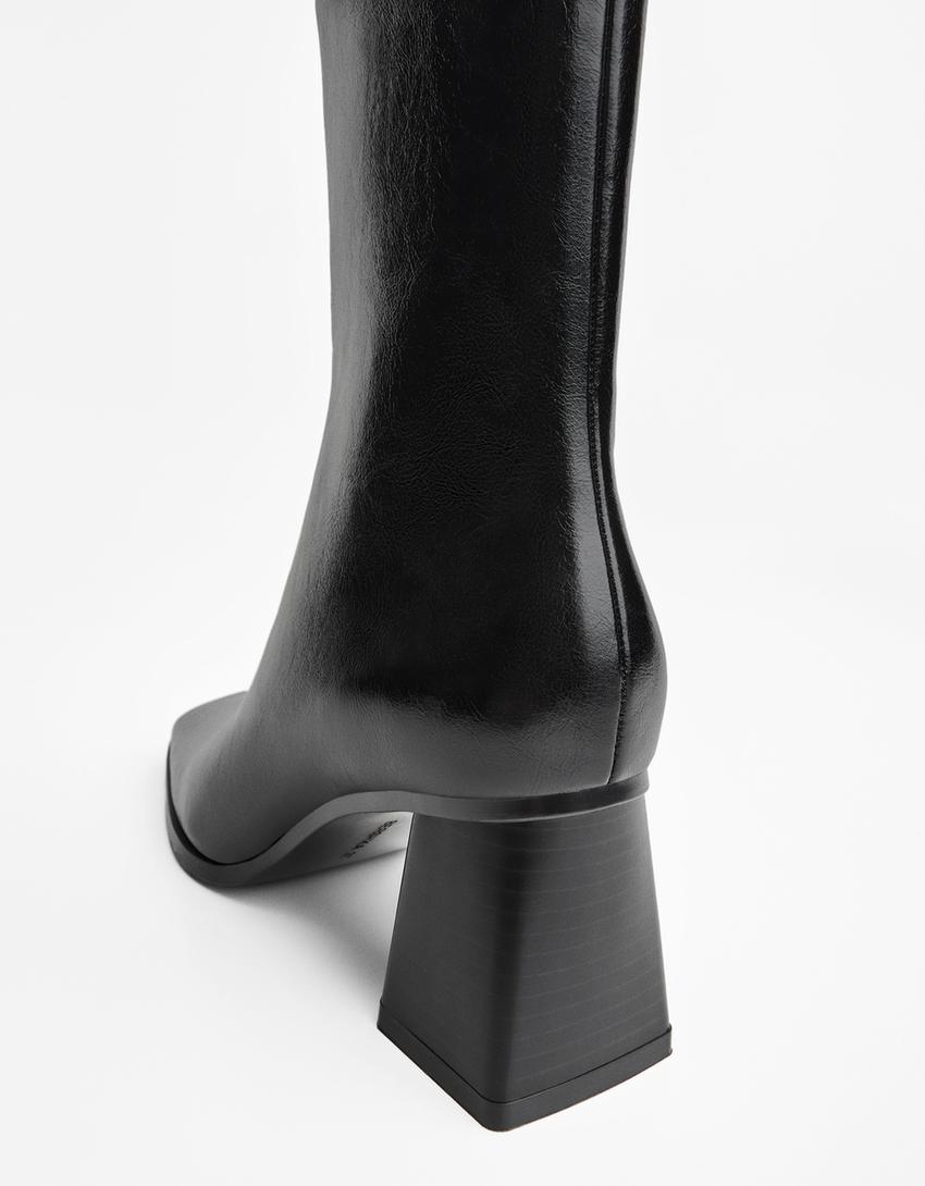 Botine cu toc gros-Negru-1