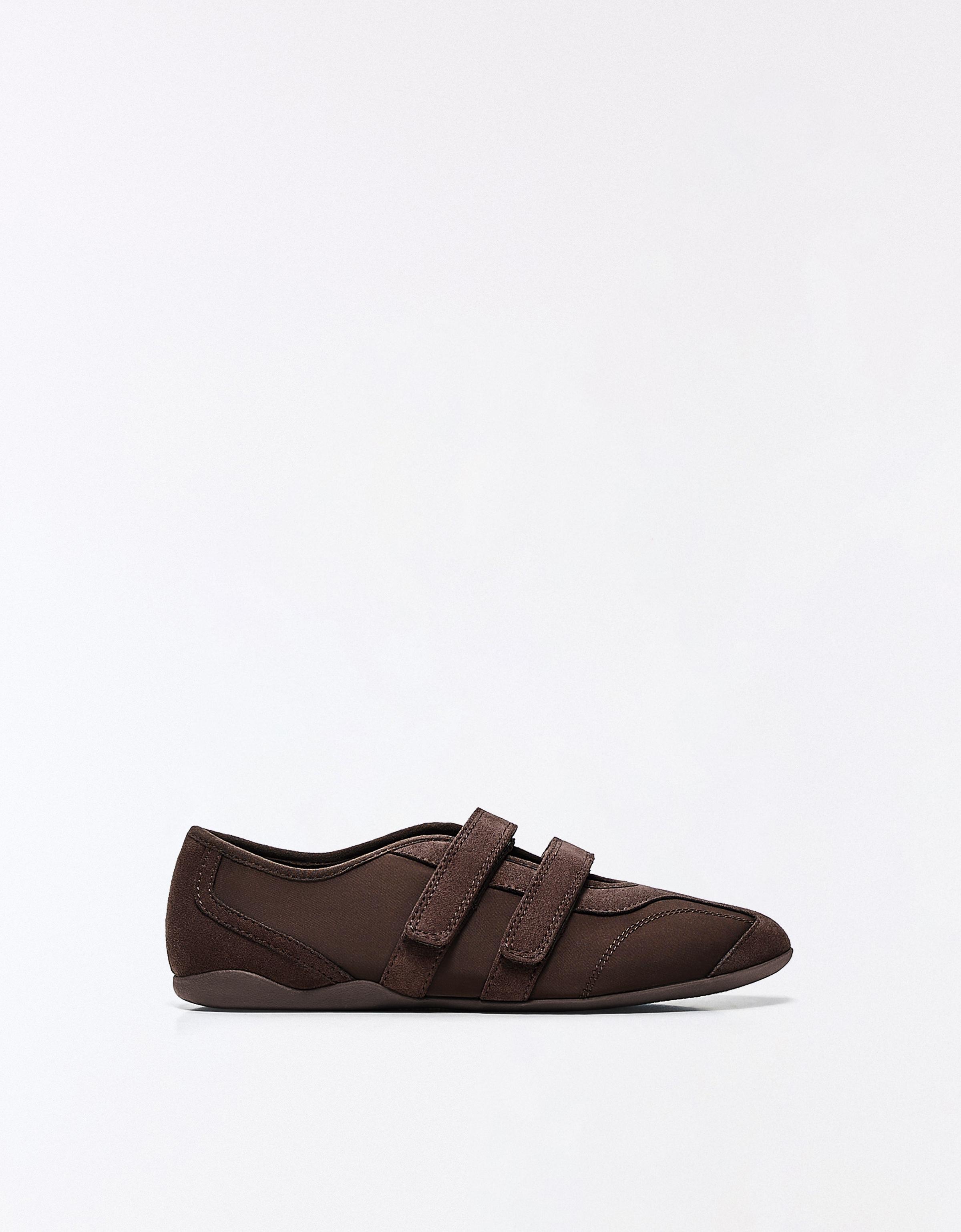 Sporty ballet flats — Brown
