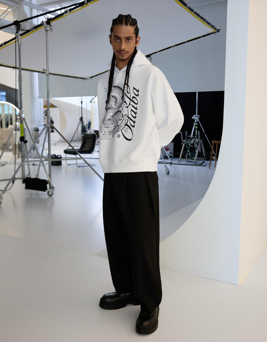 Φούτερ boxy με δράκο και ψηφιακό φίλτρο-Λευκό