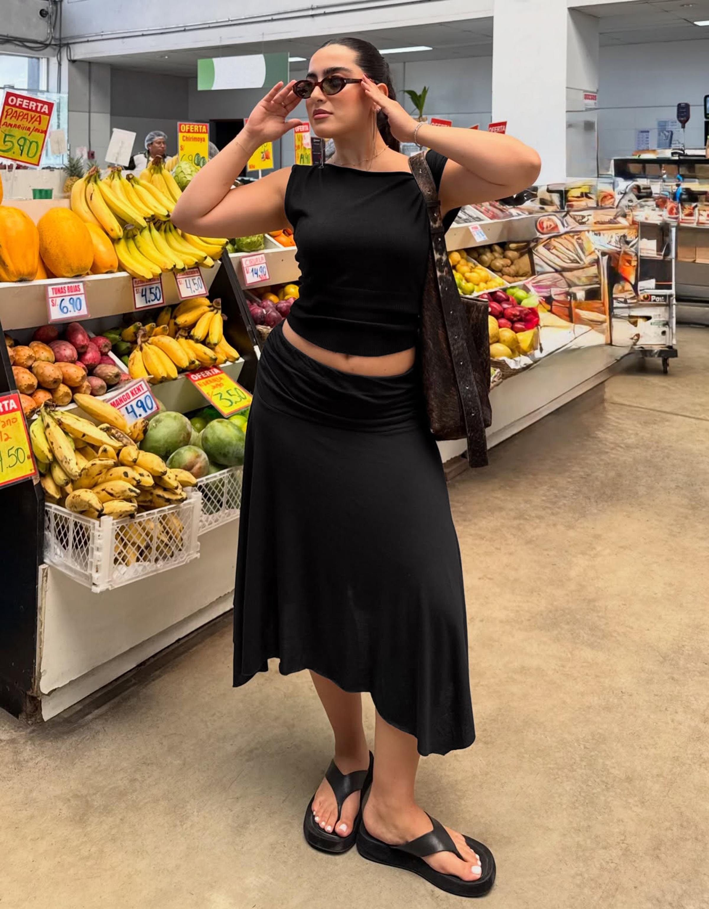 Knit boat neck top — Black