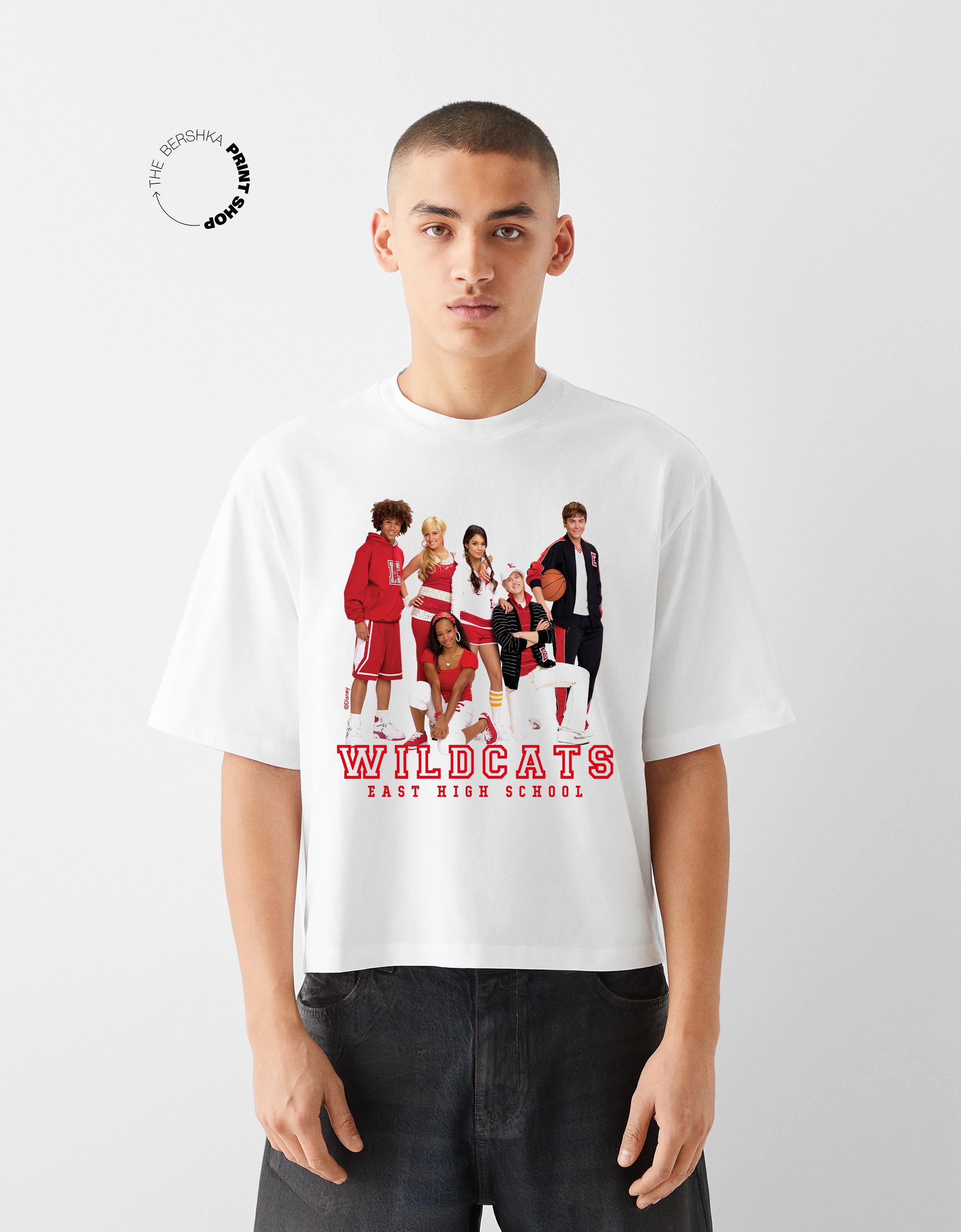 Bershka Cropped-T-Shirt High School Musical Mit Kurzen Ärmeln Herren M Weiss