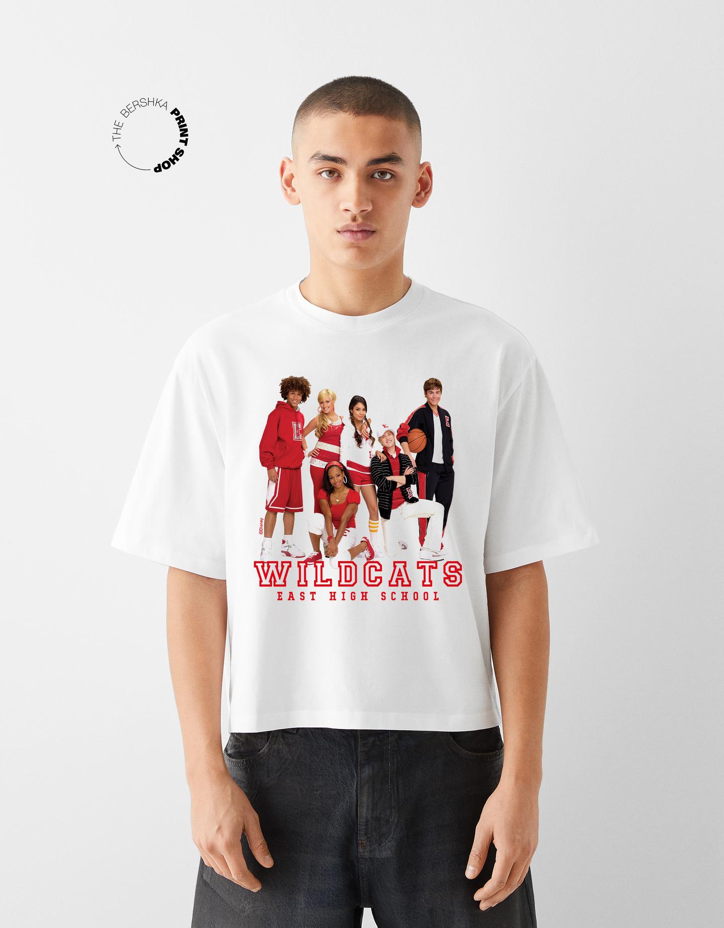 Bershka Maglietta High School Musical A Maniche Corte Cropped Uomo L Bianco