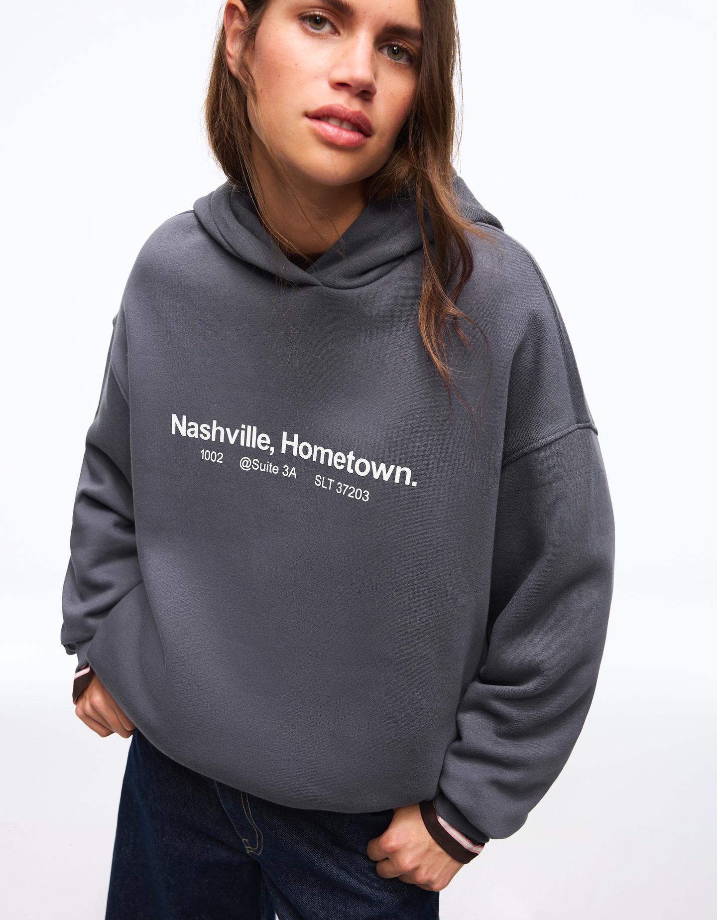Bershka bluza z kapturem z nadrukiem ciemnoszary