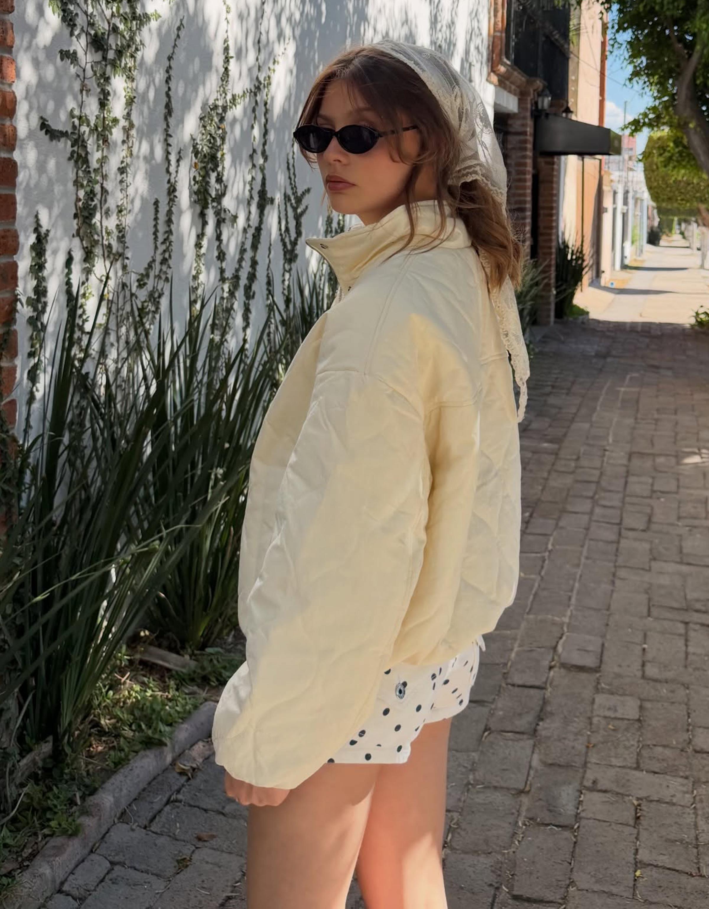 Padded jacket — Cream