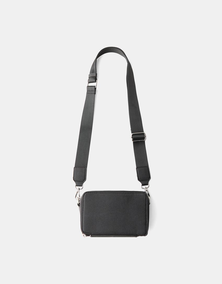 Rigid crossbody bag - Men | Bershka