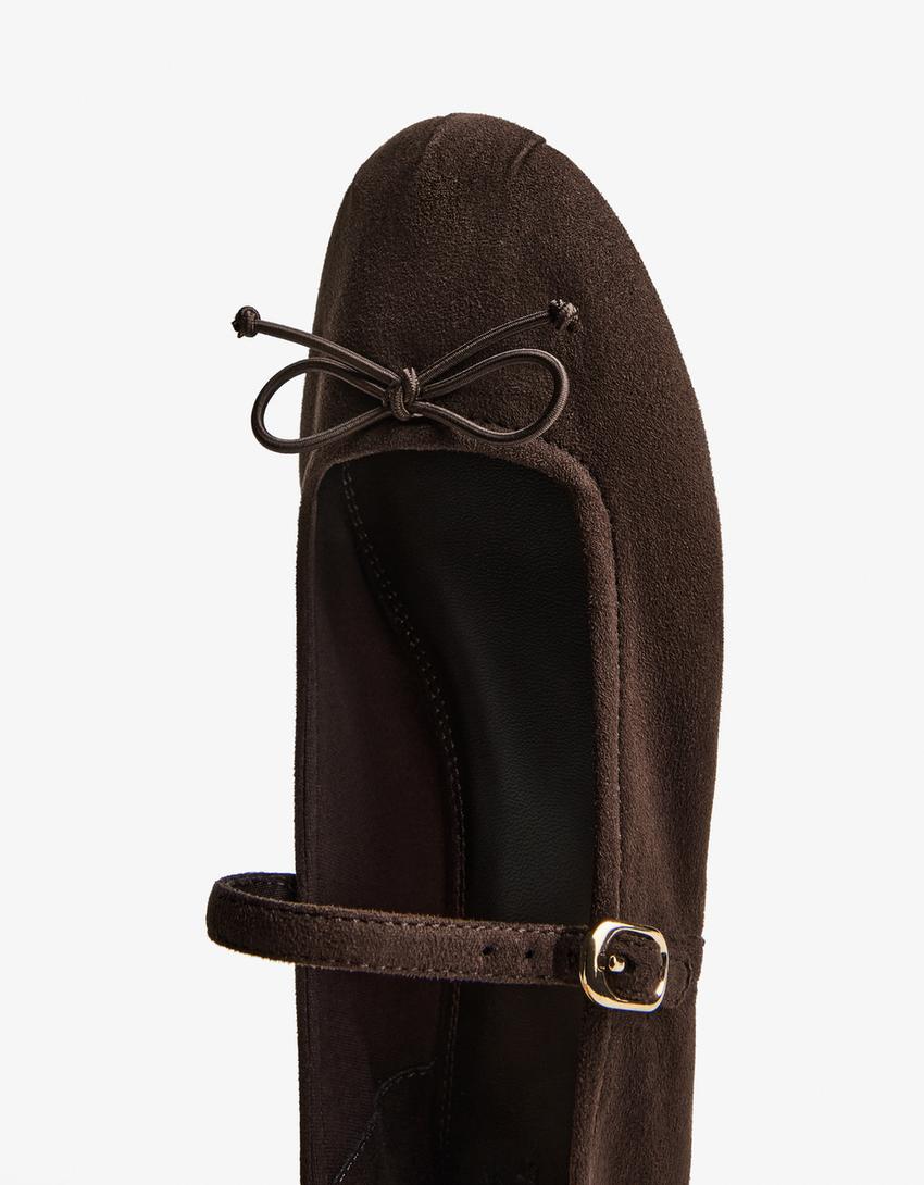 Ballet flats with bow and buckle-Brown