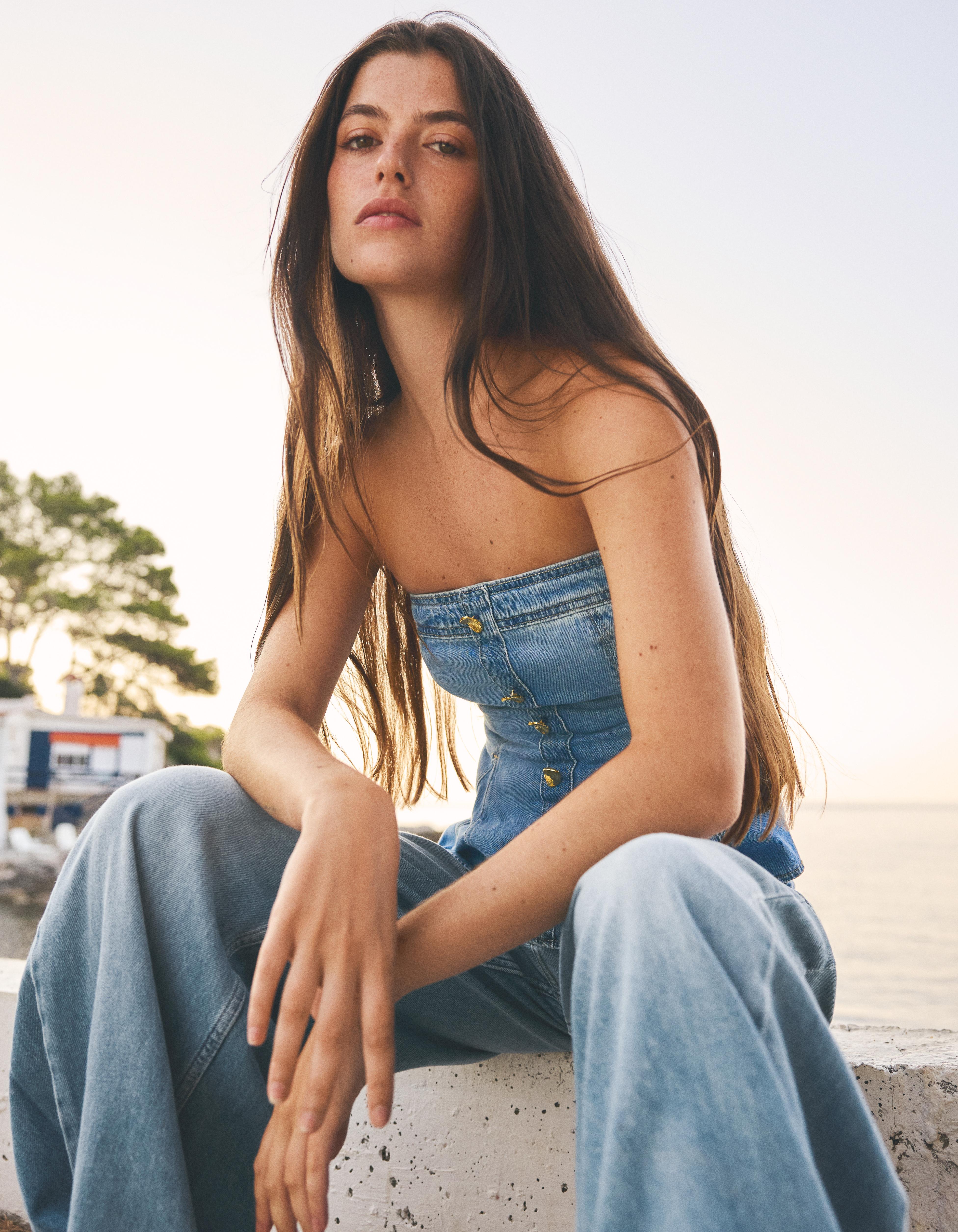 Peplum denim top — Light blue