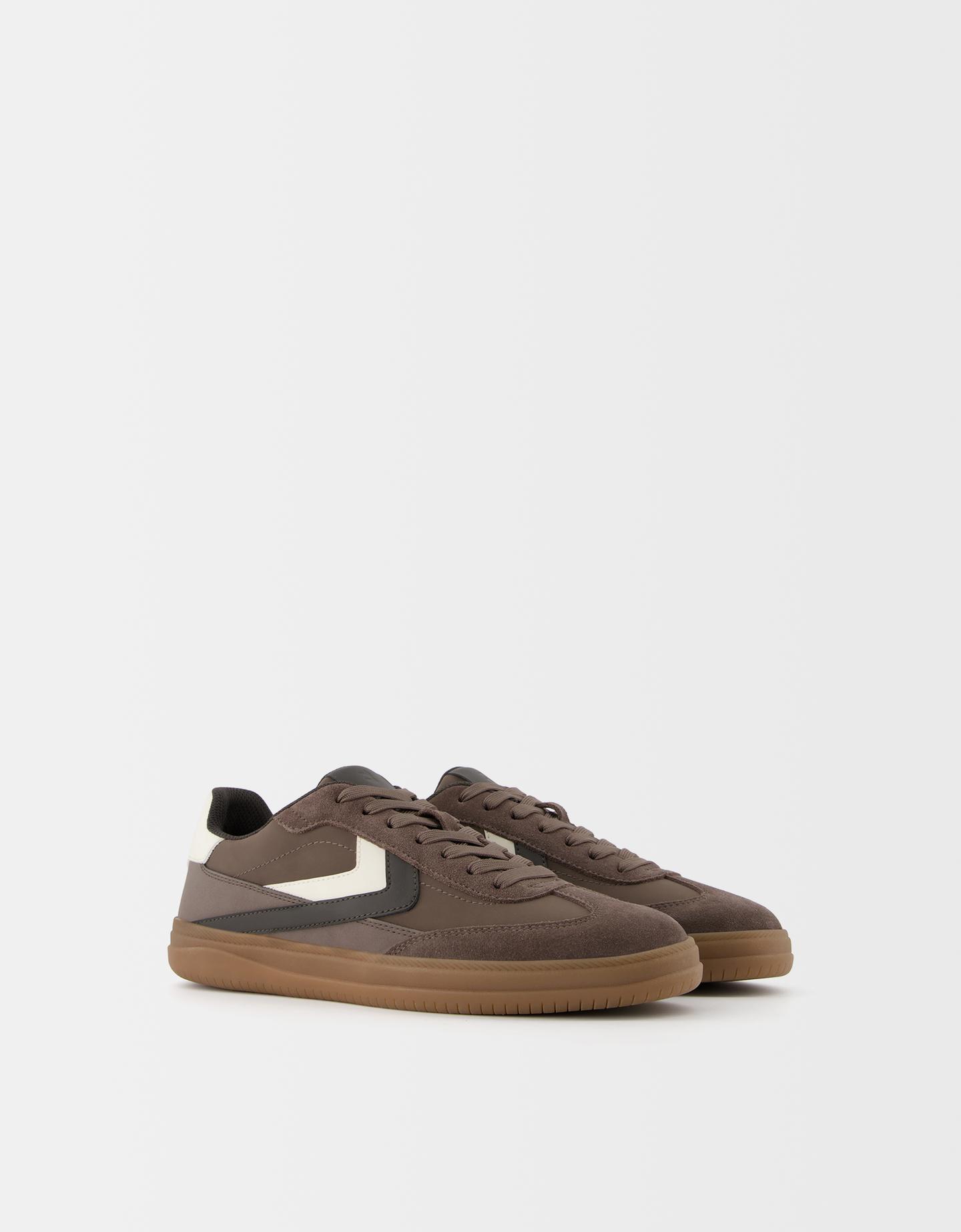 Bershka Zapatillas Retro Hombre 41 Marrón