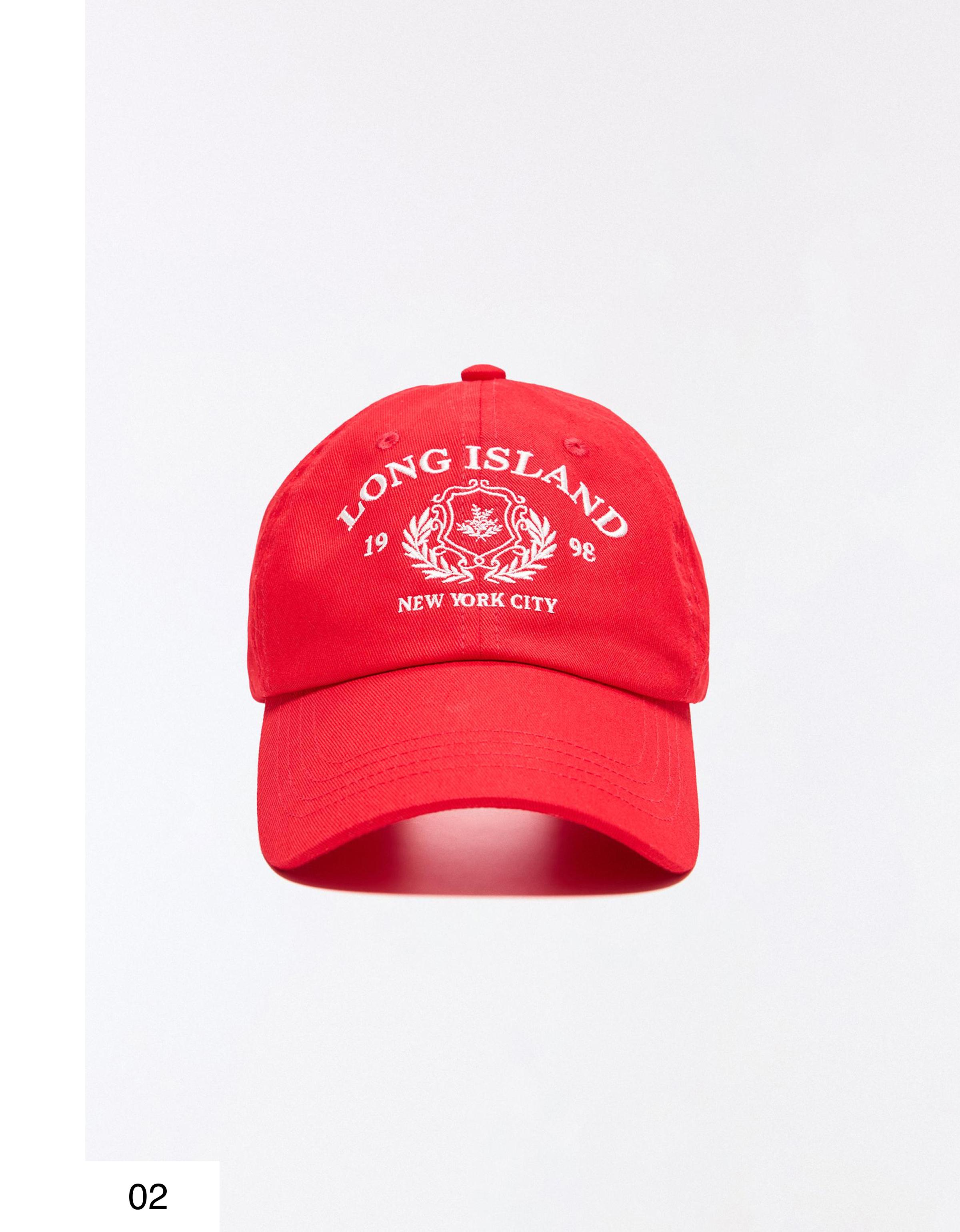 Embroidered cap — Red