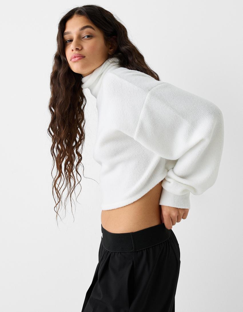 Cropped sweater with a high neck-Off white-2