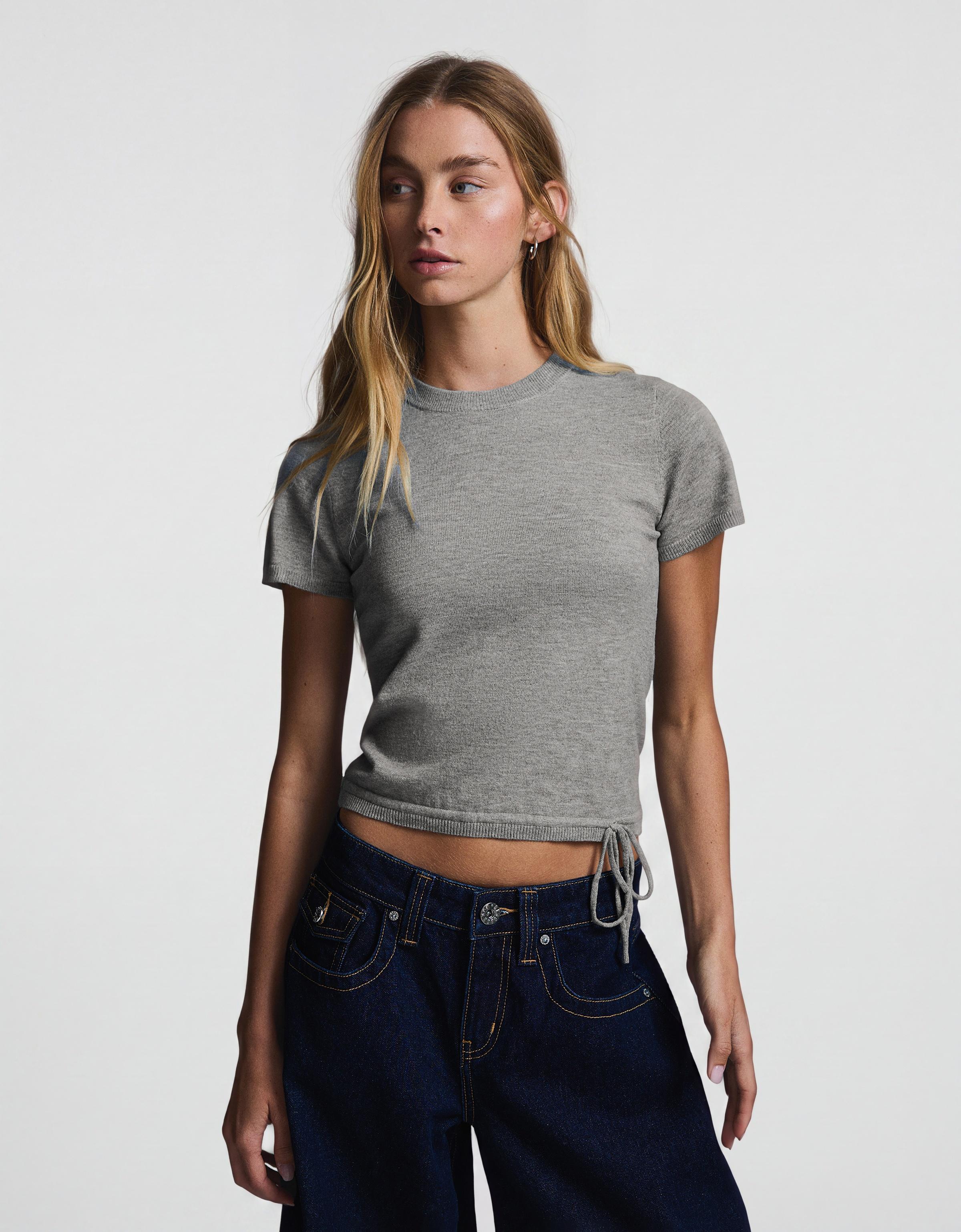 Short-sleeved round neck knit jumper — Grey