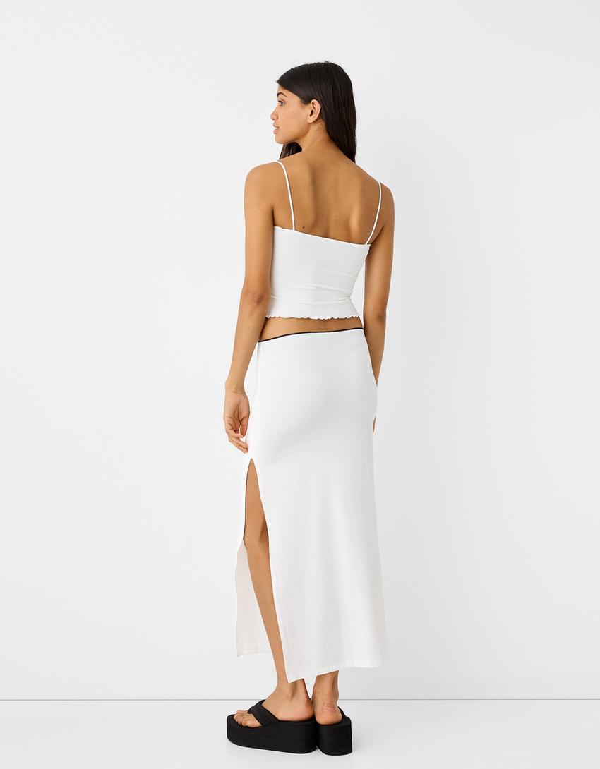 تنورة متوسطة الطول بتفصيل ربطة-أبيض مطفي-2