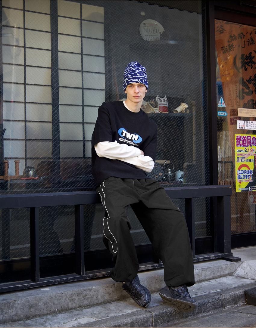 Παντελόνι super baggy από τεχνικό ύφασμα-Μαύρο