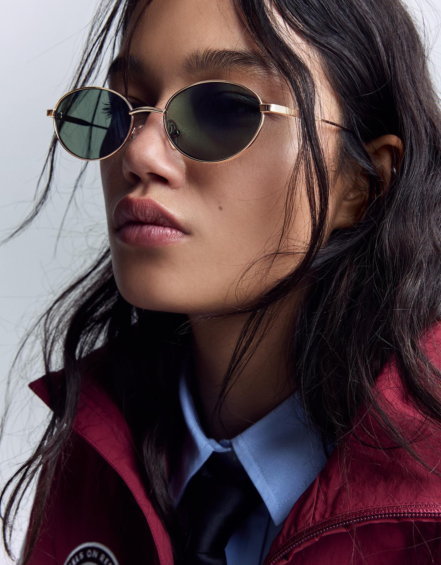 Bershka metalowe okulary przeciwsłoneczne złoty