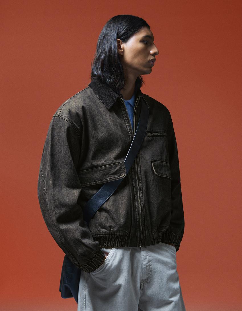 Denim jacket with pockets-Black