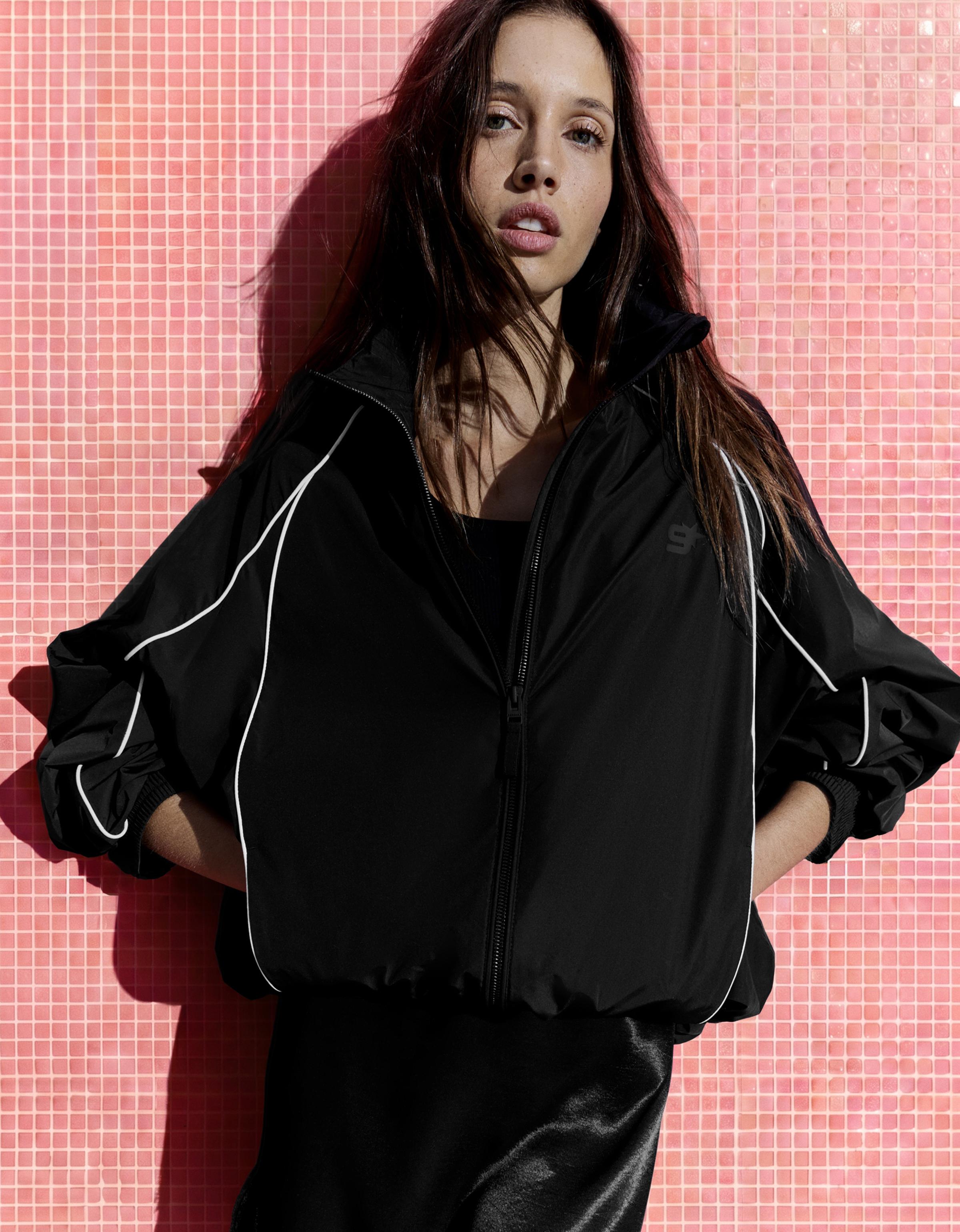 Contrast technical jacket — Black