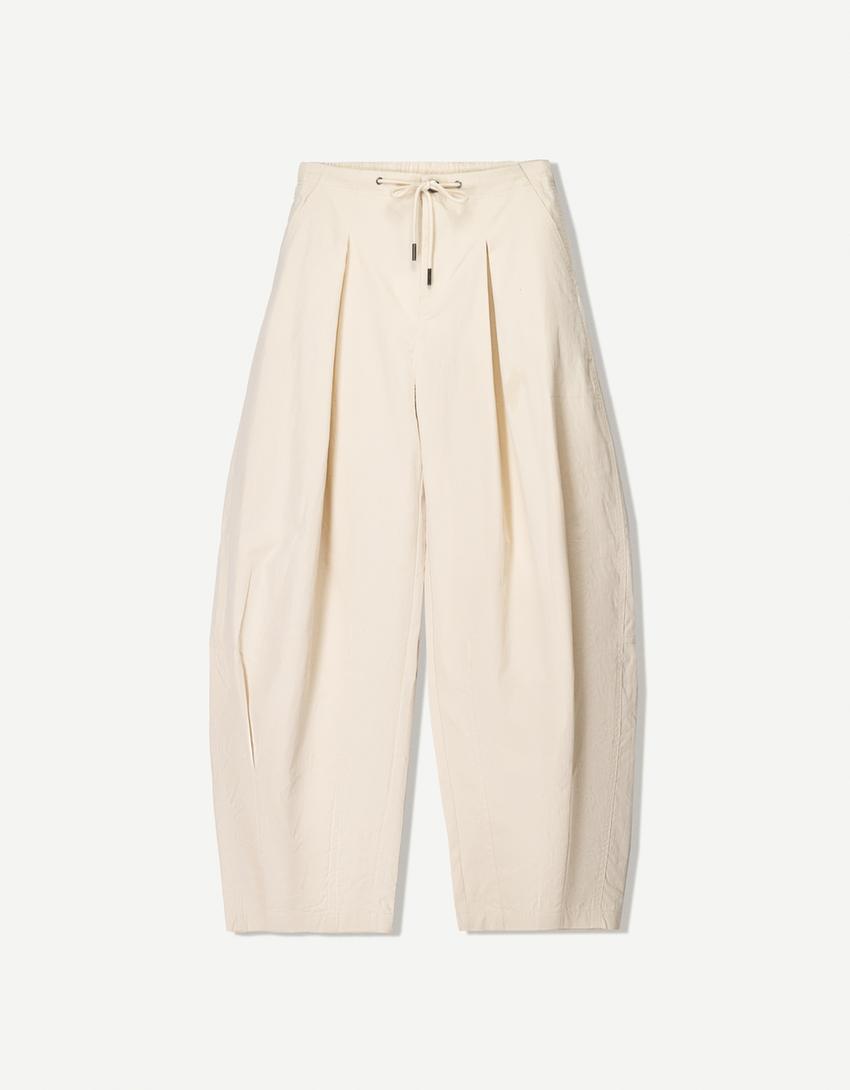 Technical balloon parachute pants