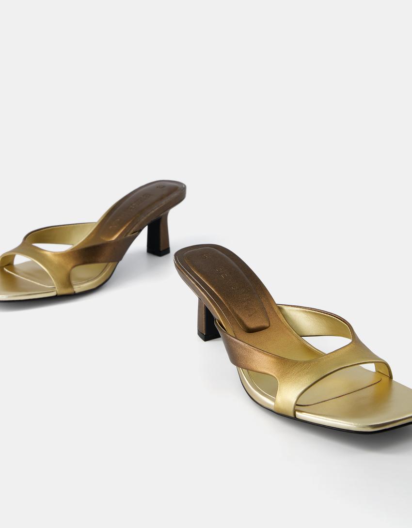 صندل خف بكعب صغير.-ذهبي-2