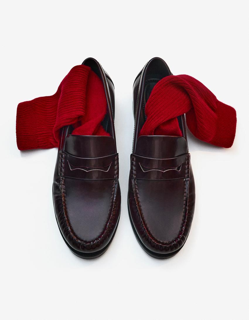 Mocassim franzido-Granada