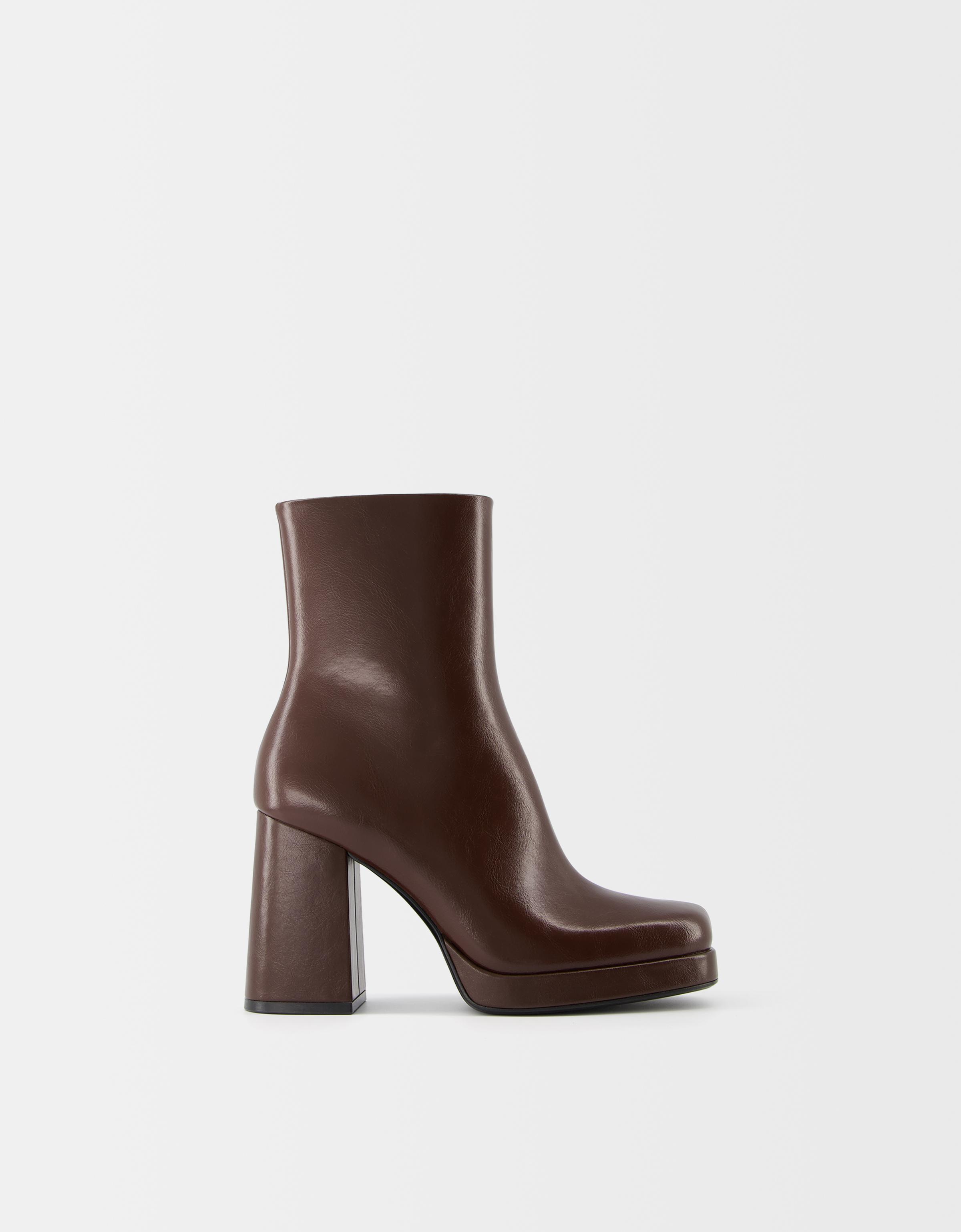 Bershka Plateau-Stiefeletten Mit Absatz Damen 37 Braun