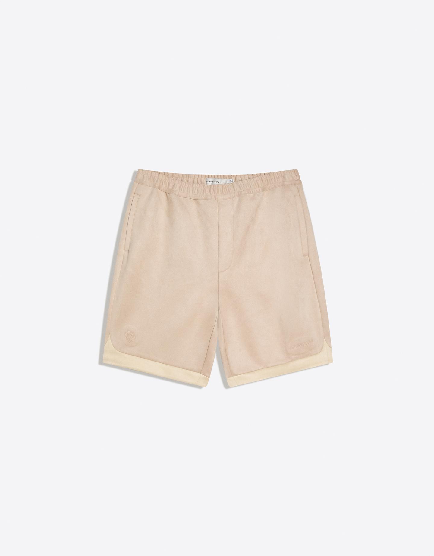 Bershka bermudy skater ze sztucznego zamszu dunlop piaskowy