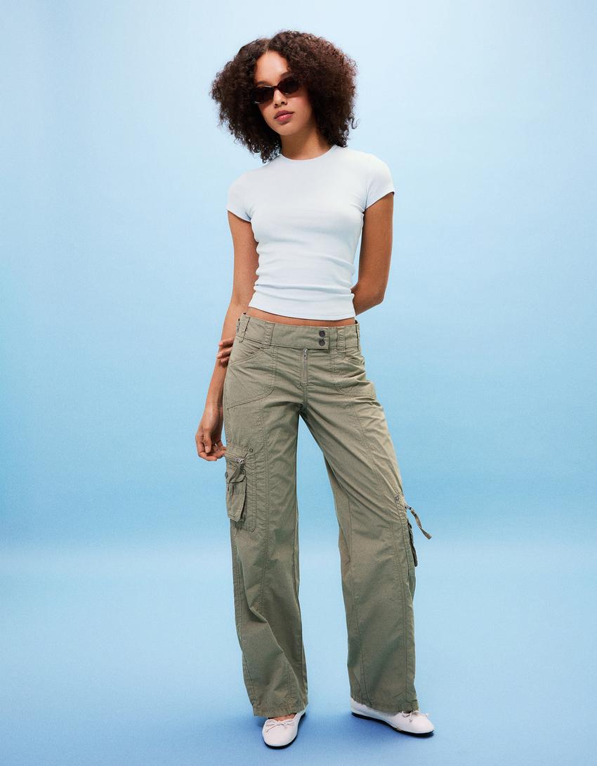 Kurzärmeliges T-Shirt mit Rundausschnitt-Hellblau