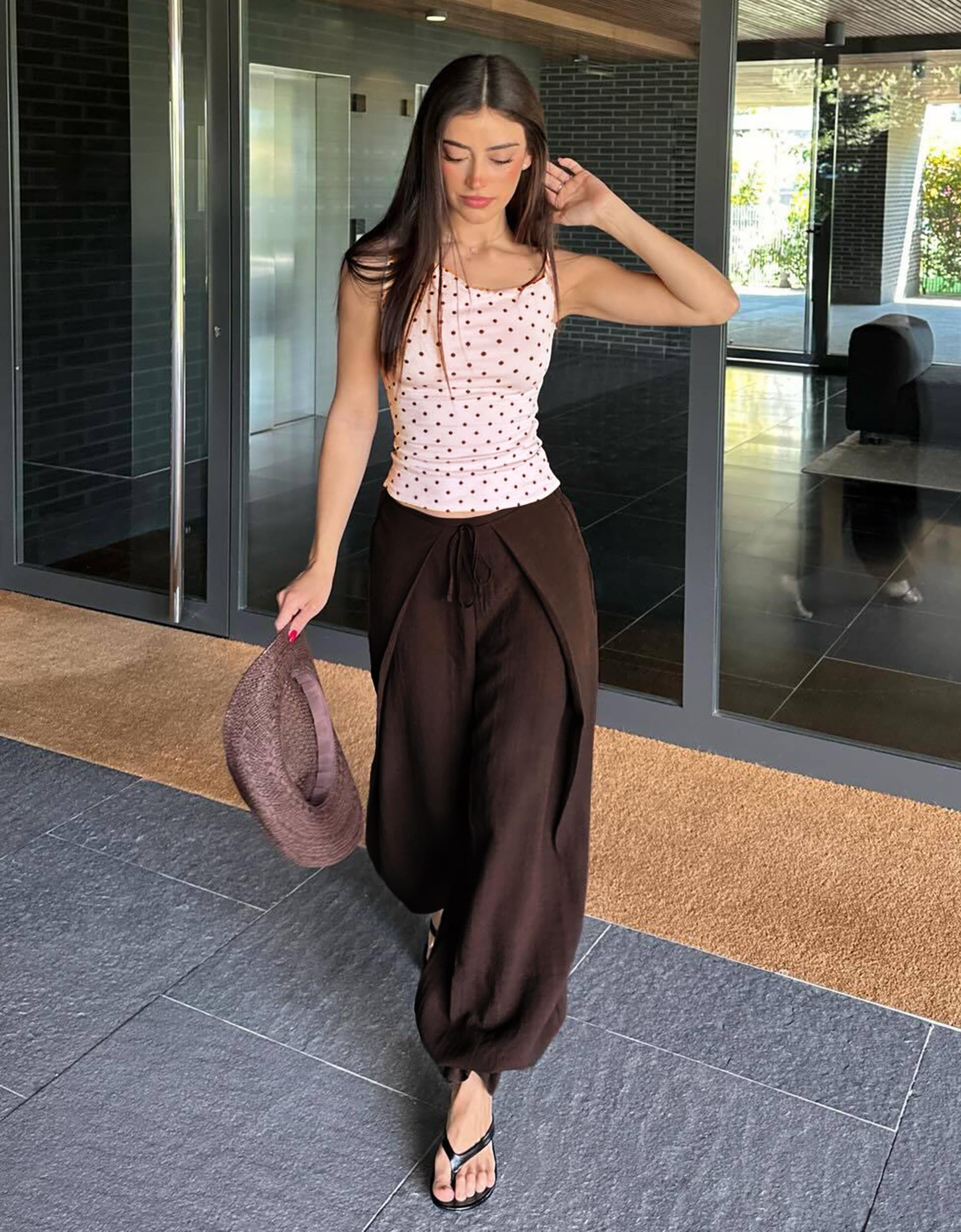 Rustic wide-leg pleated trousers — Brown