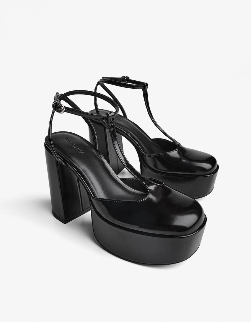 Takoidun zapatak, tira eta plataformarekin-Beltza