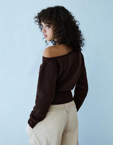 Asymmetric-neck printed jumper — Brown 2
