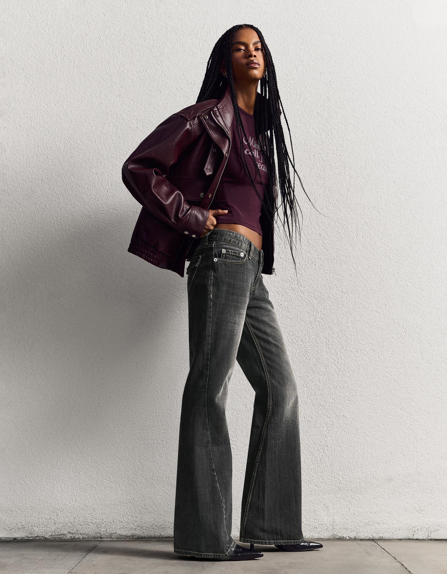 Bershka jeansy o kroju baggy flare srebrny