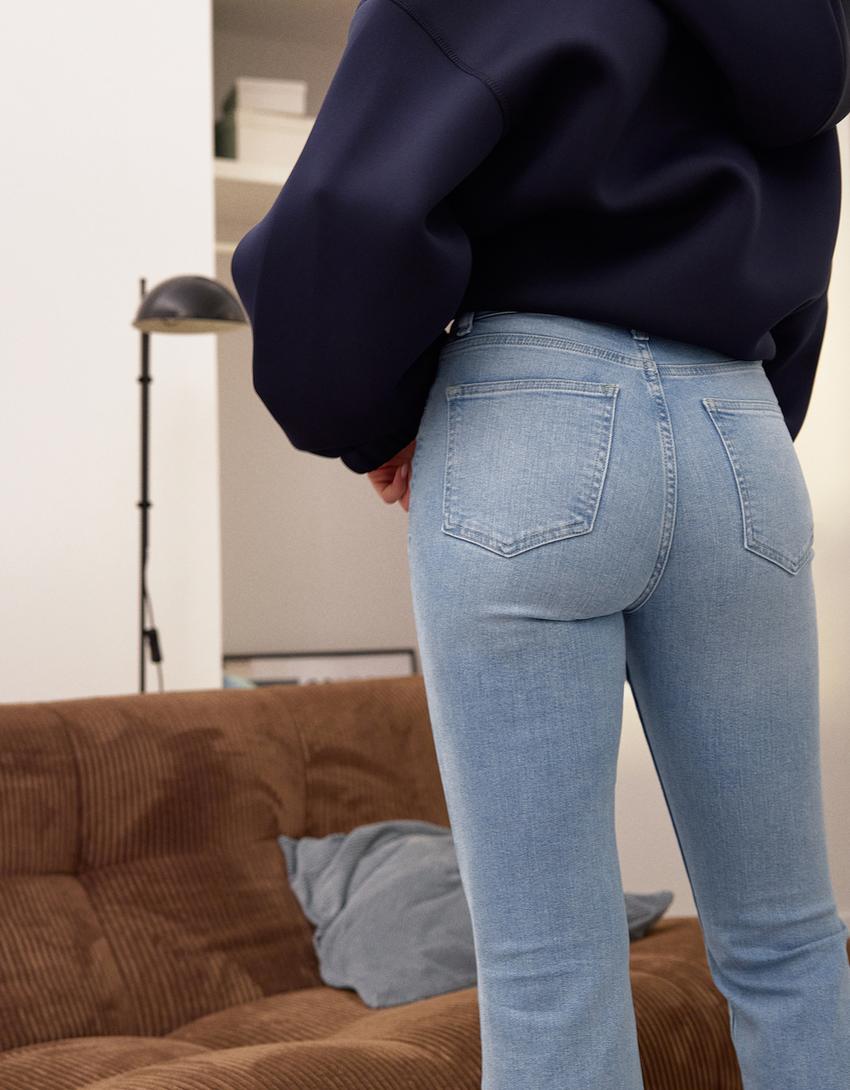 Jeans flare-Azul claro