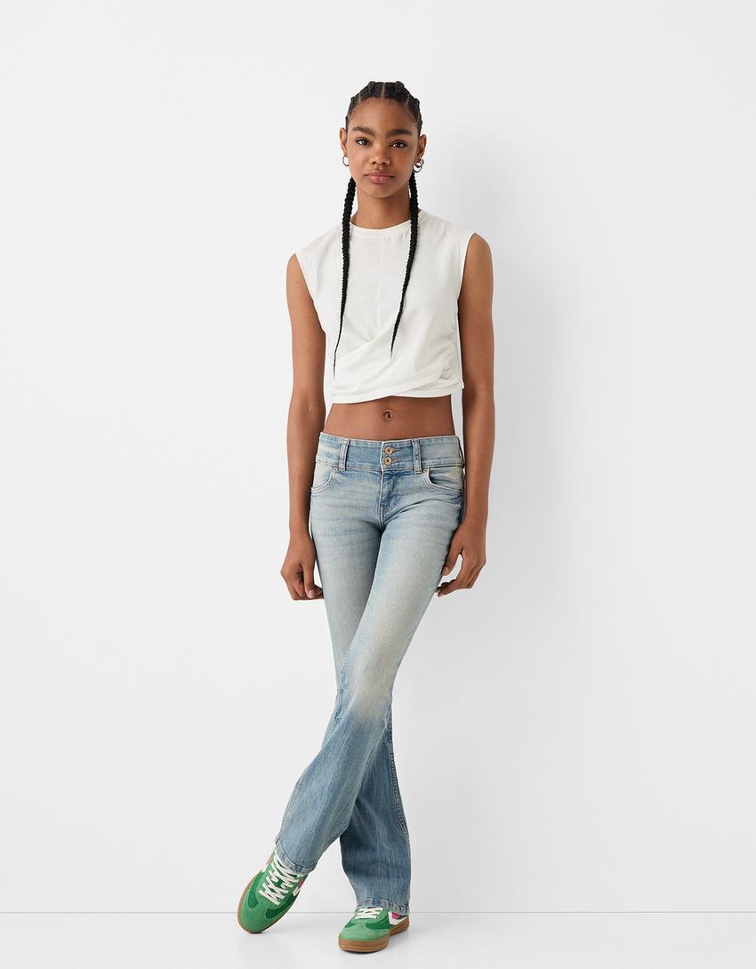 Jean bootcut taille basse Jeans BSK Teen Bershka1