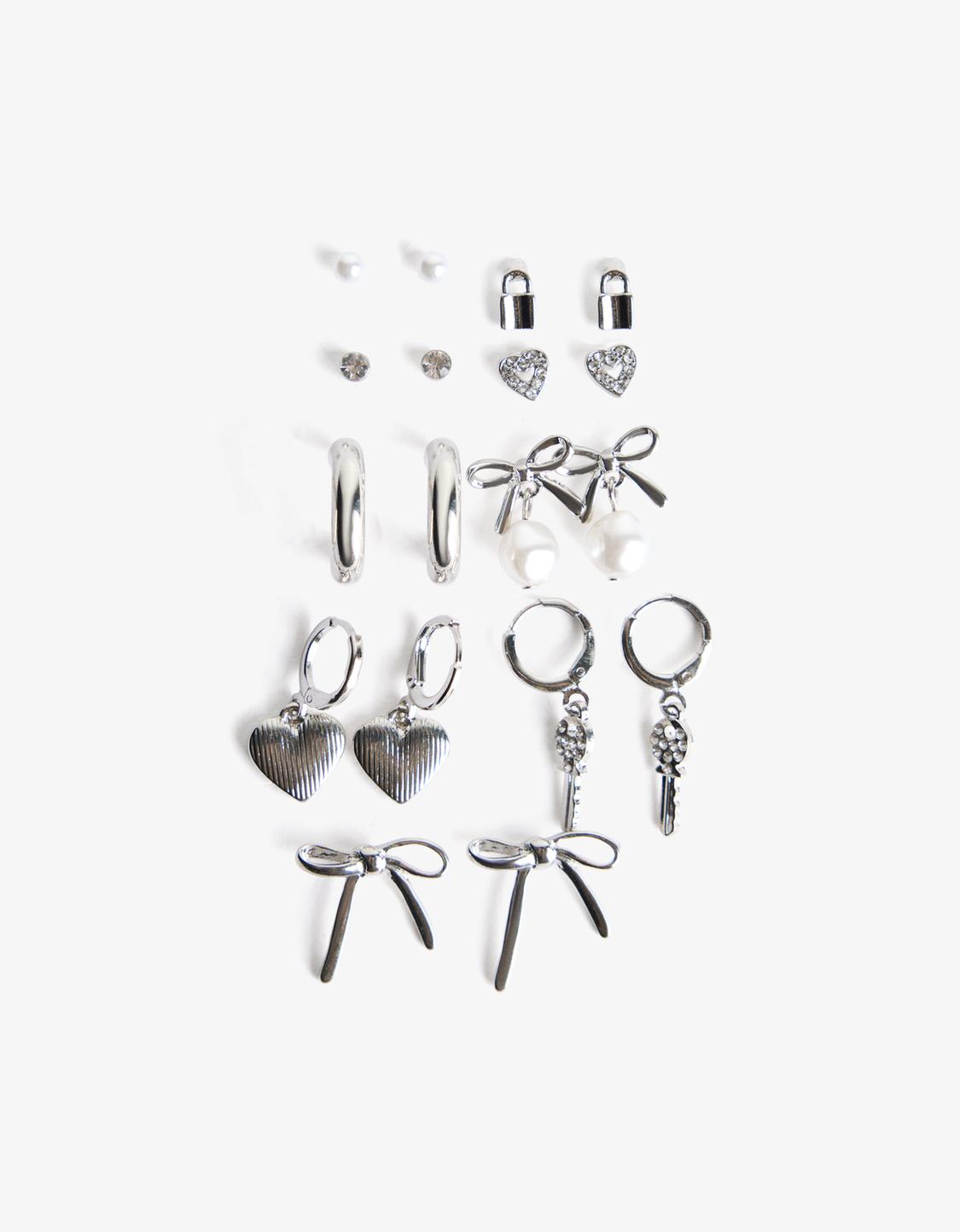 9-pack of earrings