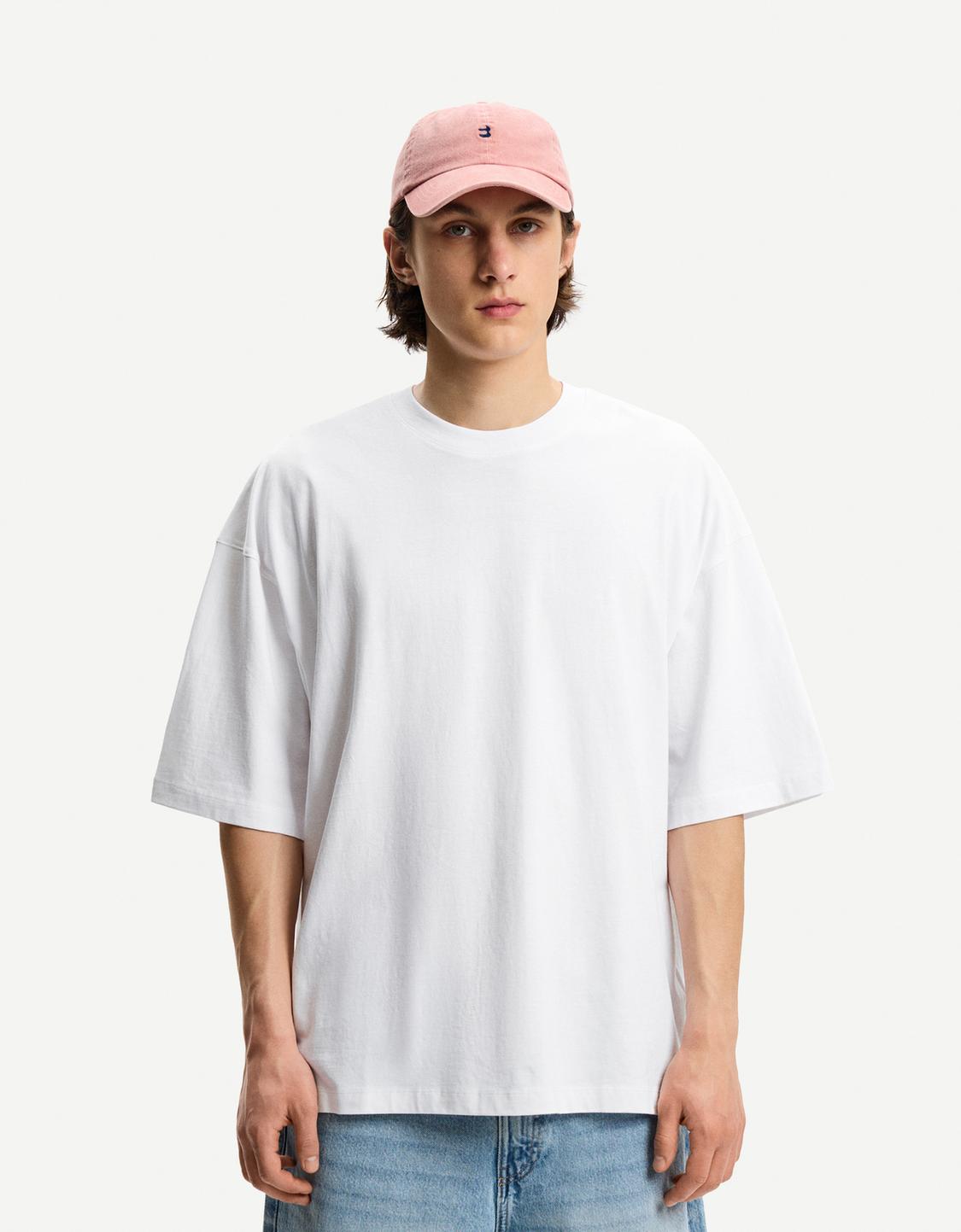Oversize short sleeve T-shirt