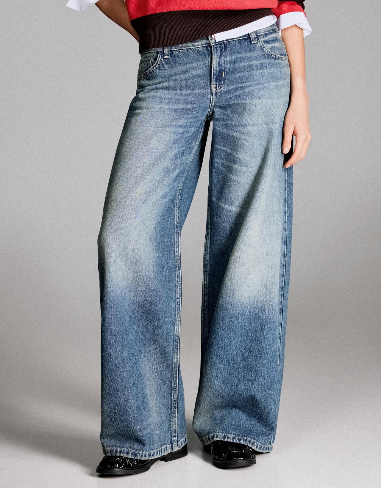 Low-rise wide-leg jeans — Light blue