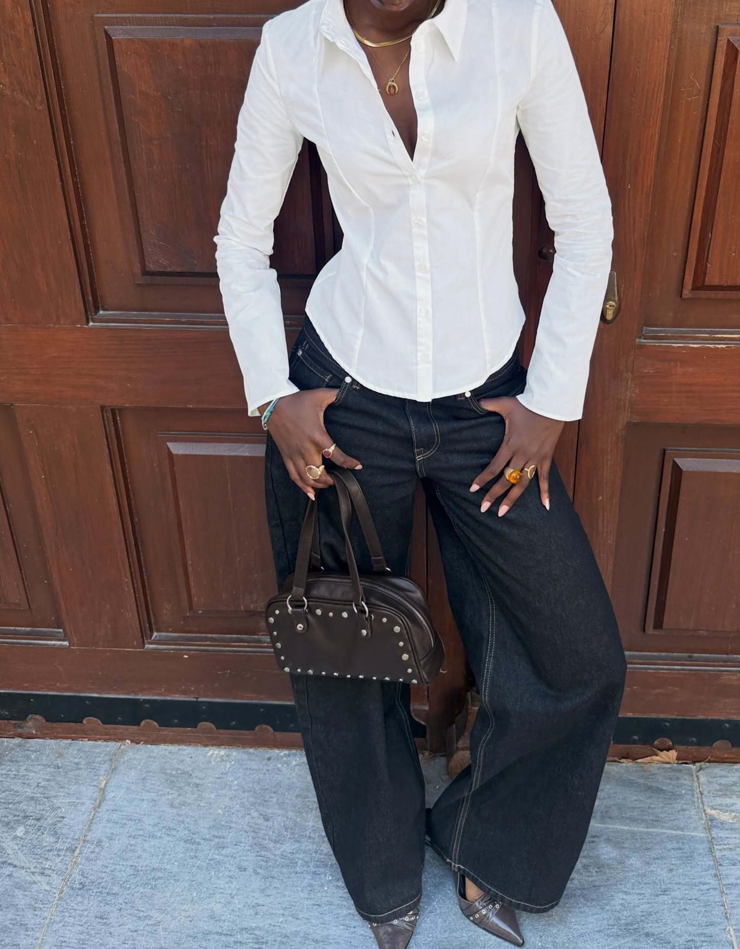 Çan kollu vücuda oturan gömlek - Görsel 20