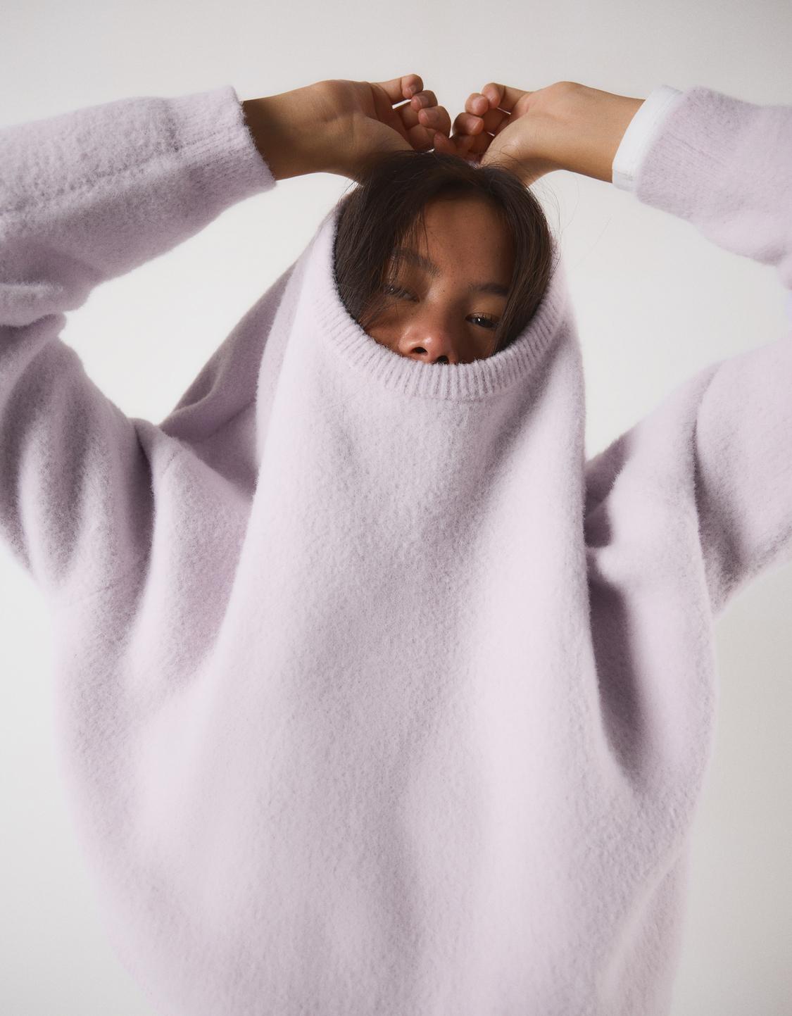 Cropped faux fur jumper