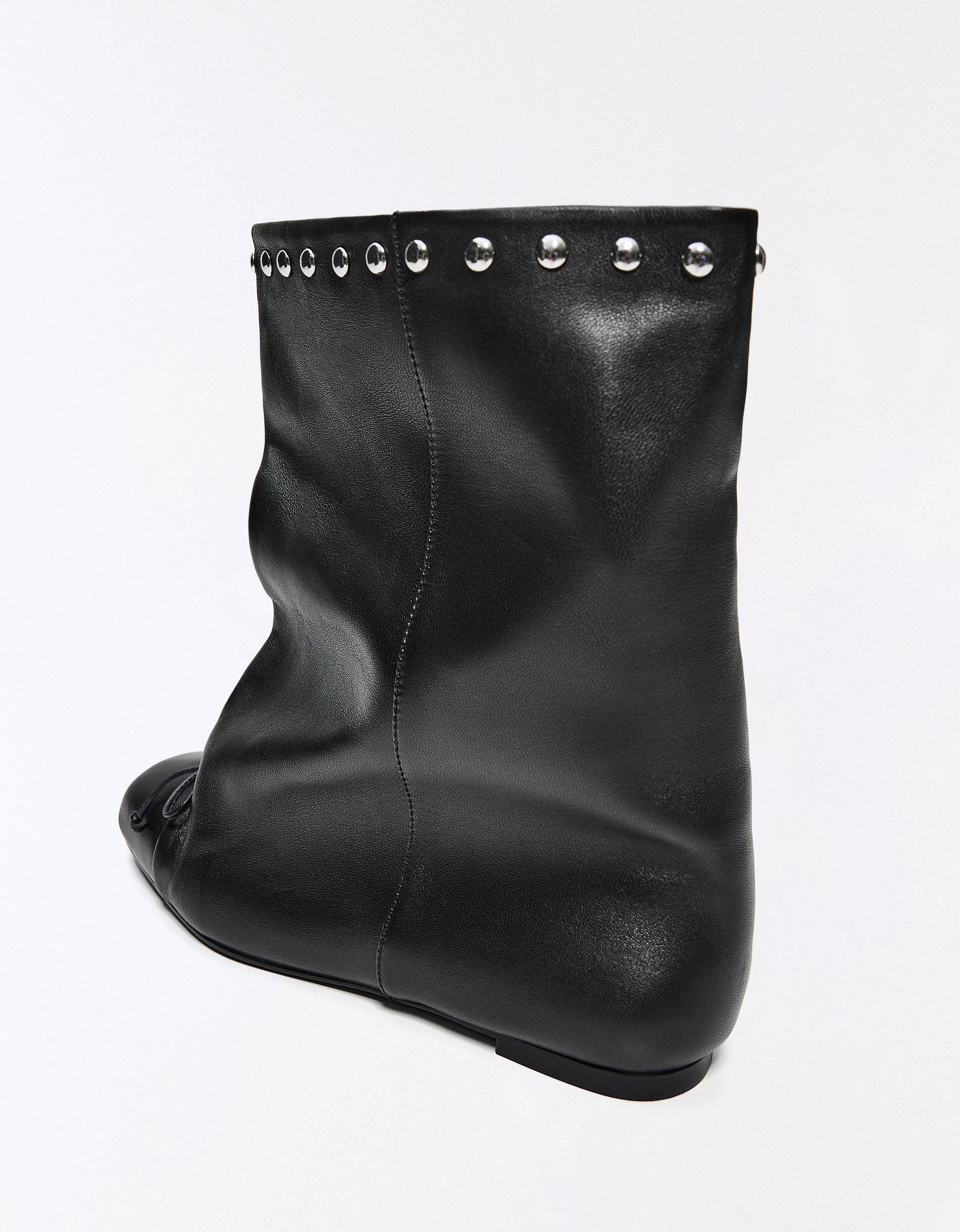 FLAT WIDE-SHAFT STUDDED LEATHER ANKLE BOOTS — BLACK