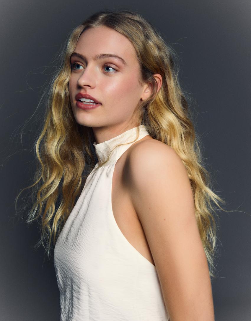 Polka dot halter top-Cream